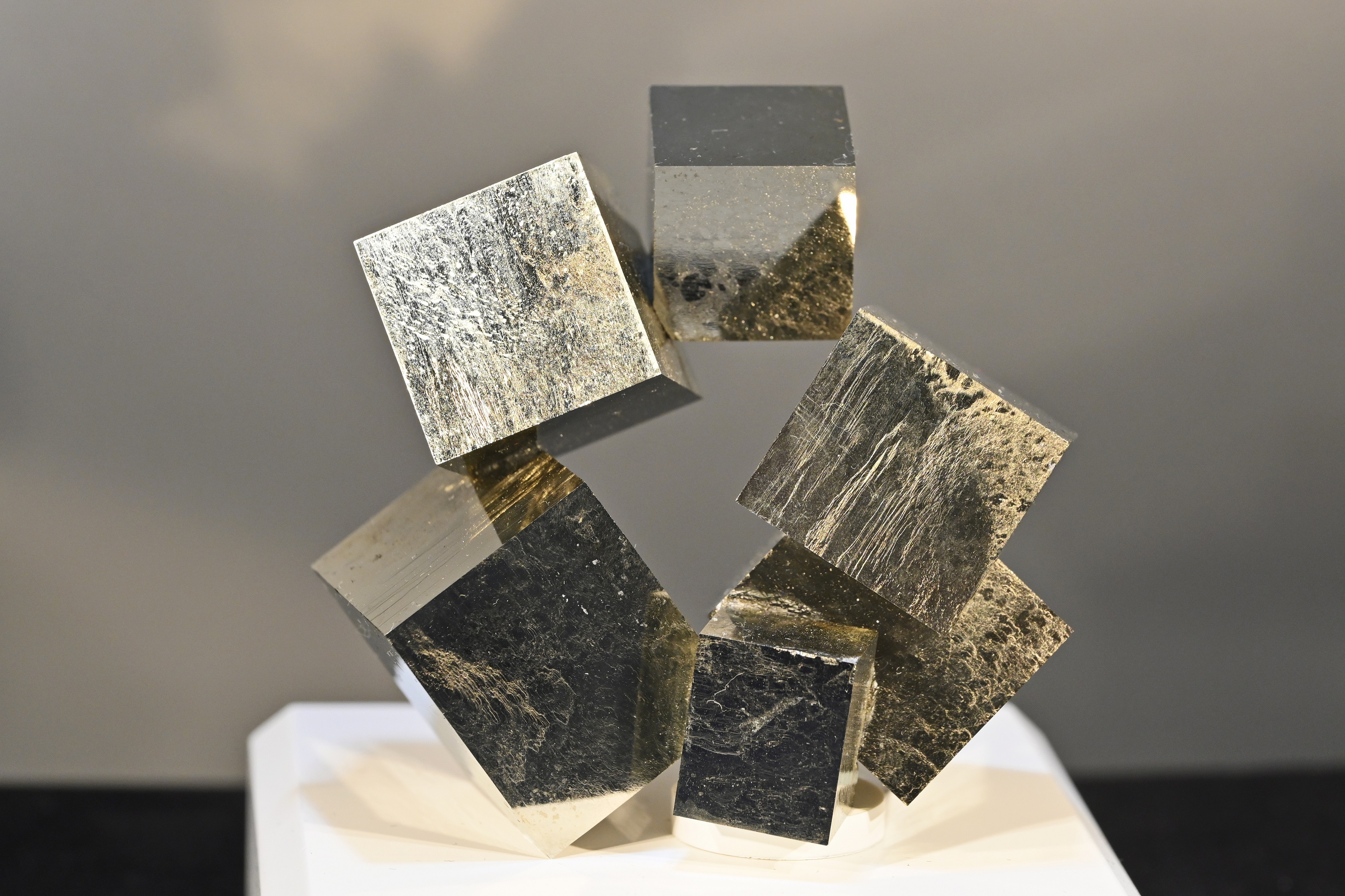 "Die Gesetze der Unvollkommenheit" - Pyrit